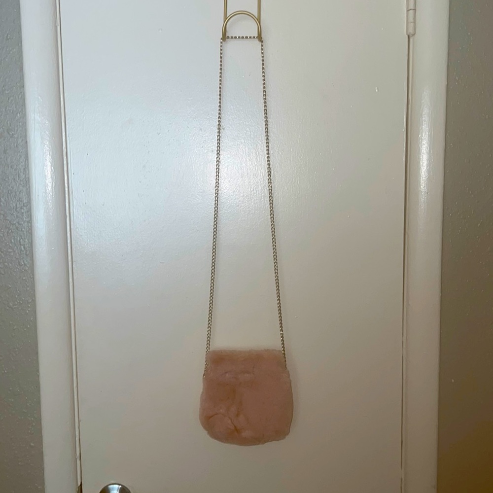 Mini pink faux fur crossbody